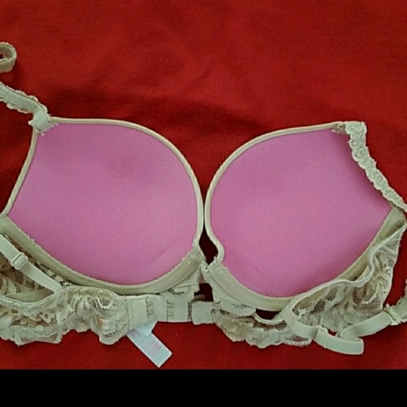VS bra - Picture 2 of 2